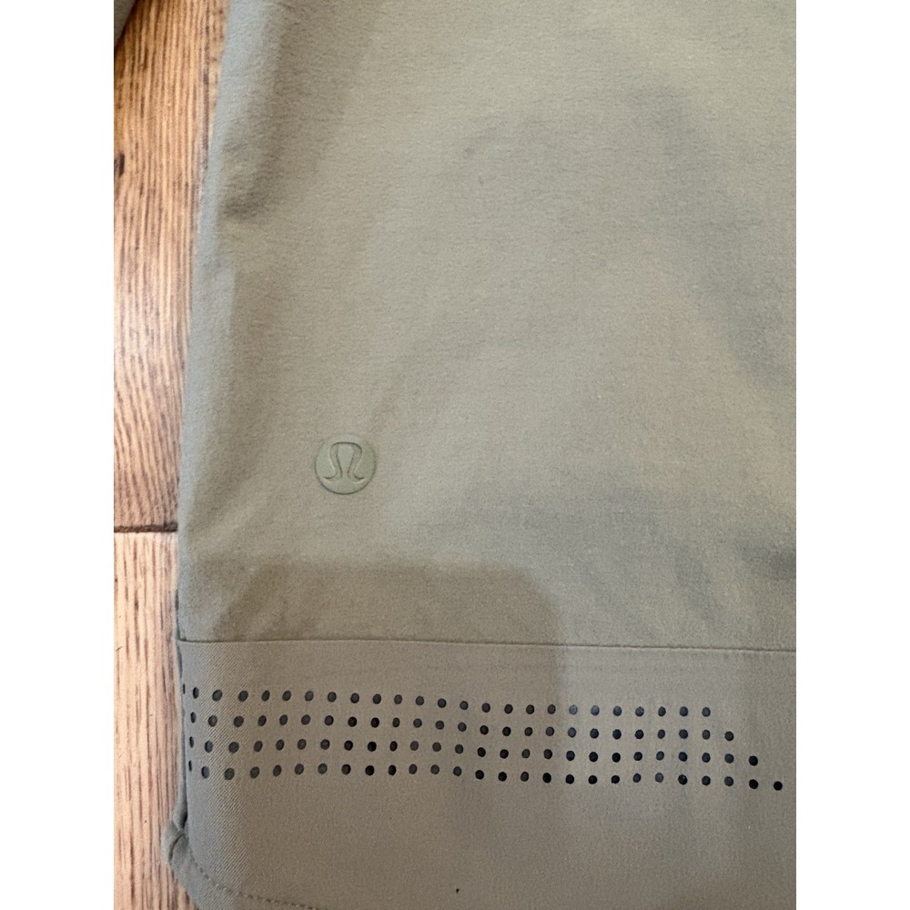 Lululemon Off The Chain Shirt Green Performance Stretch Button Down Sz Large - Picture 5 of 5